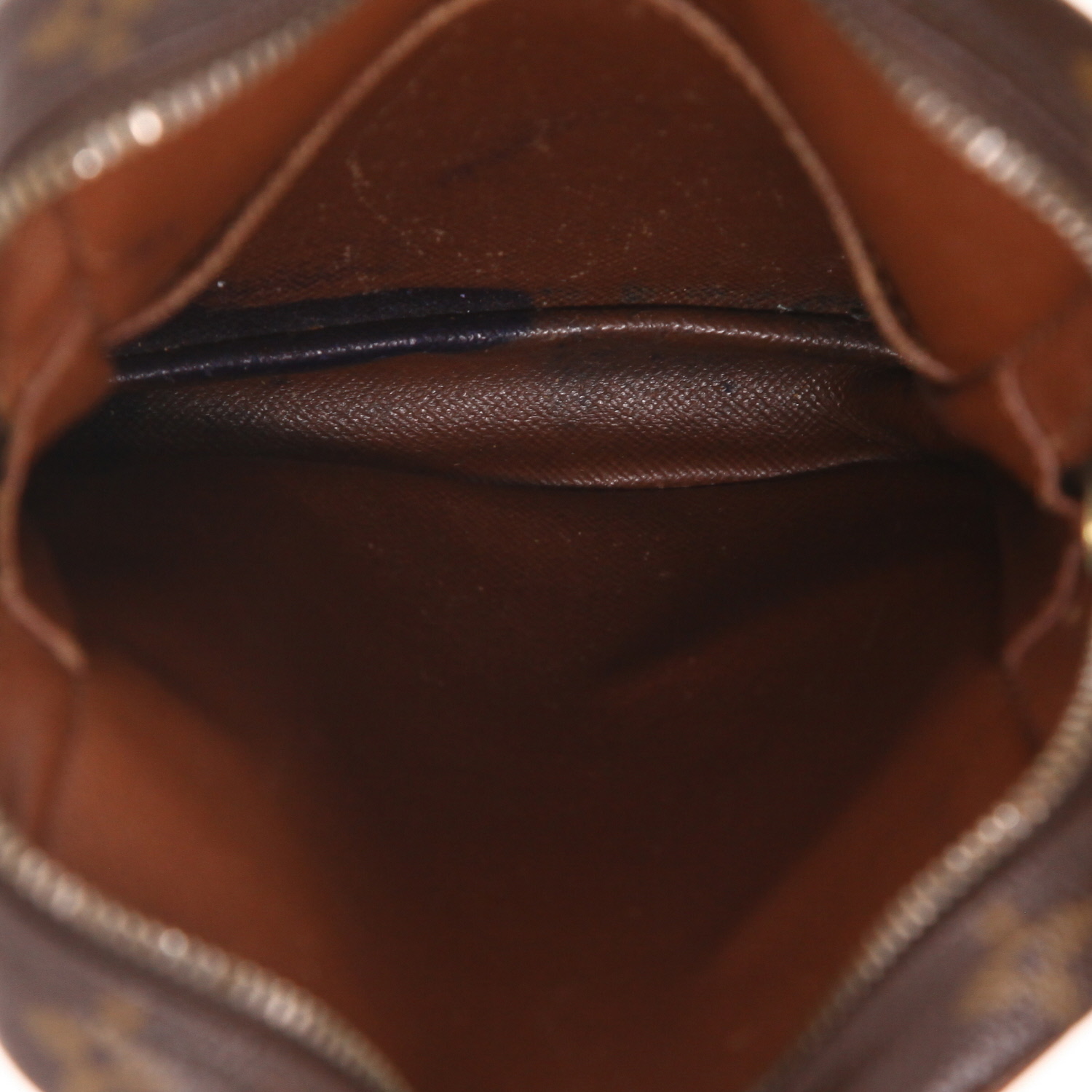 Louis Vuitton  Danube	 shoulder bag  in brown monogram canvas  and natural leather - Detail D3