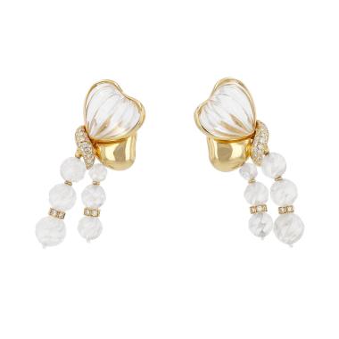 Orecchini  Boucheron  in oro giallo, cristallo di rocca e diamanti
