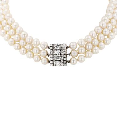 Vintage 1960's necklace in white gold, diamonds and cultured pearls
