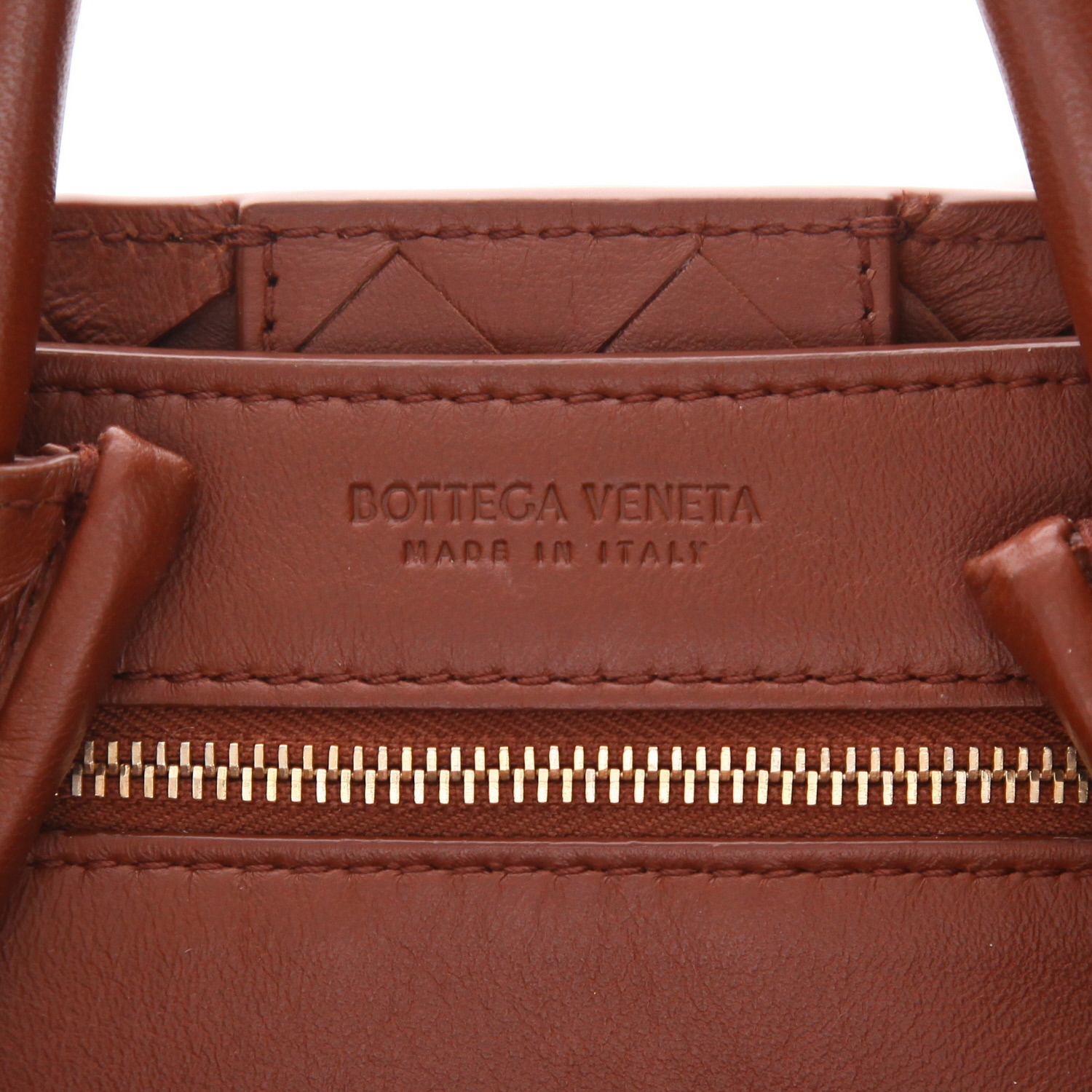Bolso de mano Bottega Veneta  Andiamo en cuero intrecciato marrón - Detail D2