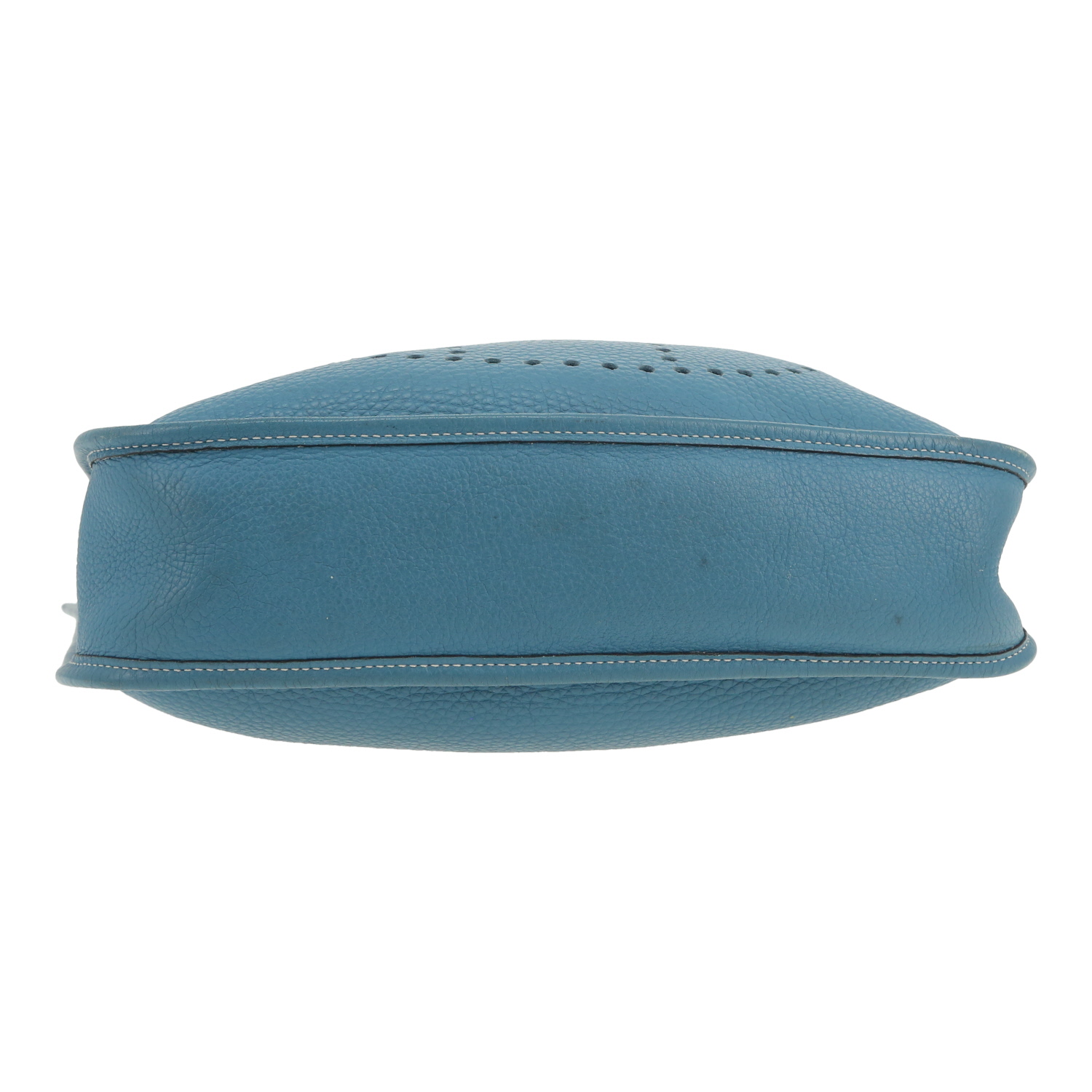 Bolso bandolera Hermès  Evelyne en cuero togo azul - Detail D1