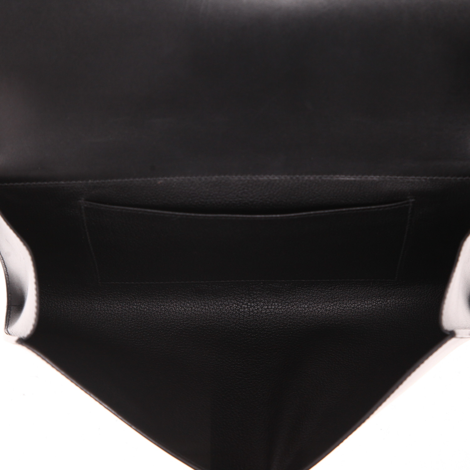 Bolsito de mano Hermès  Médor Pocket Hand en cuero box negro - Detail D3