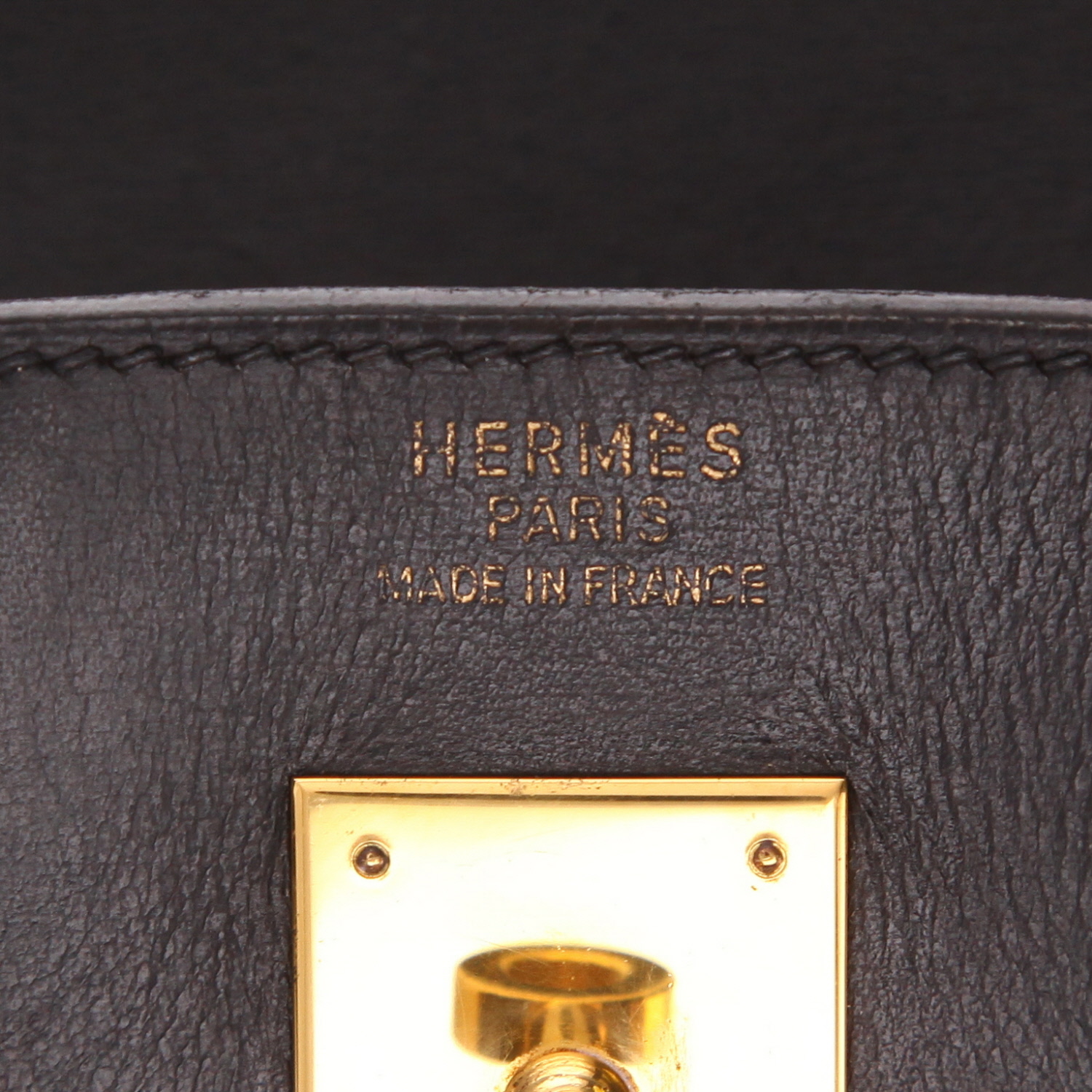 Bolso de mano Hermès «Haut à Courroies» de piel negra tipo «box» - Detail D2
