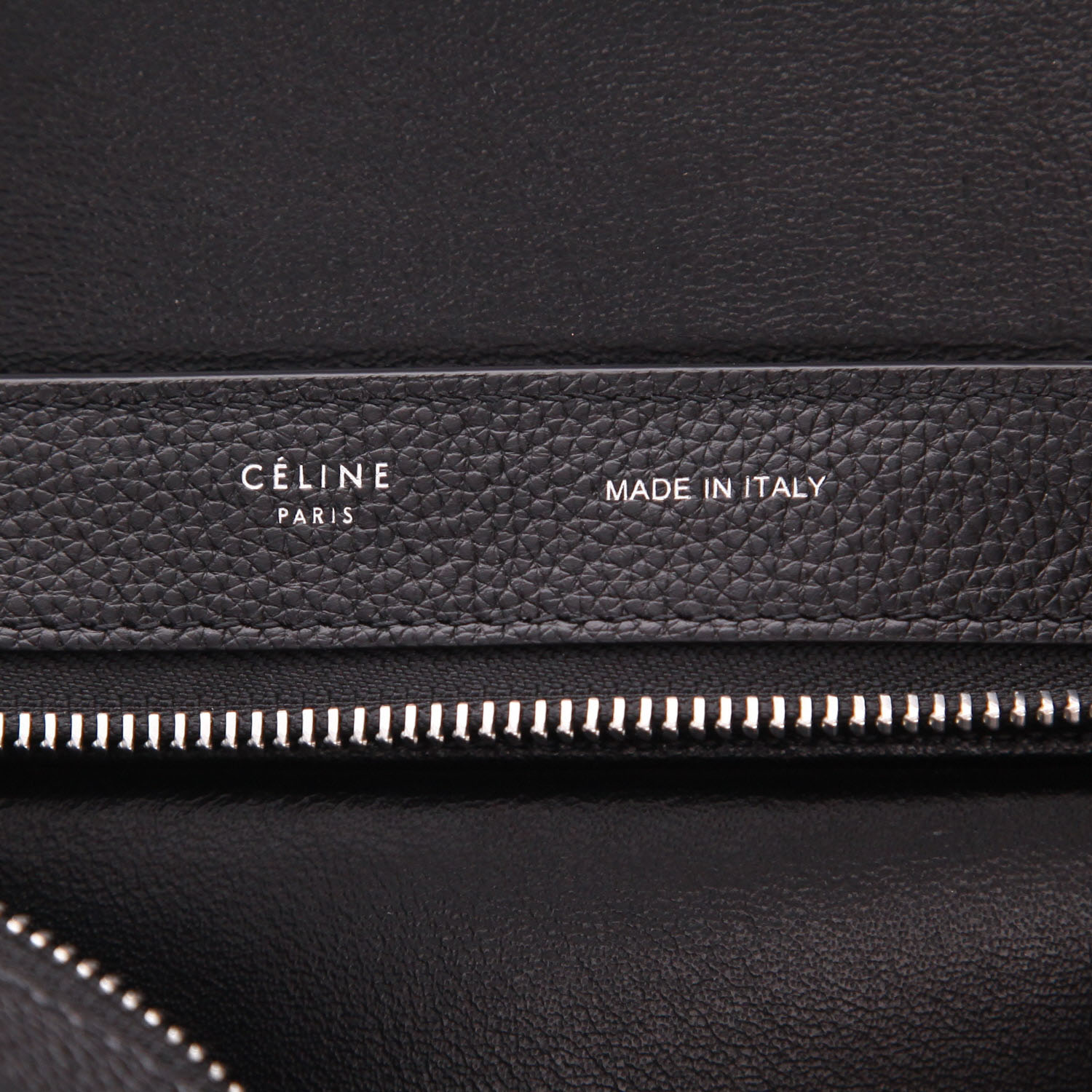 Sac à main Celine  Trapeze en cuir grainé noir et Veau velours noir - Detail D2