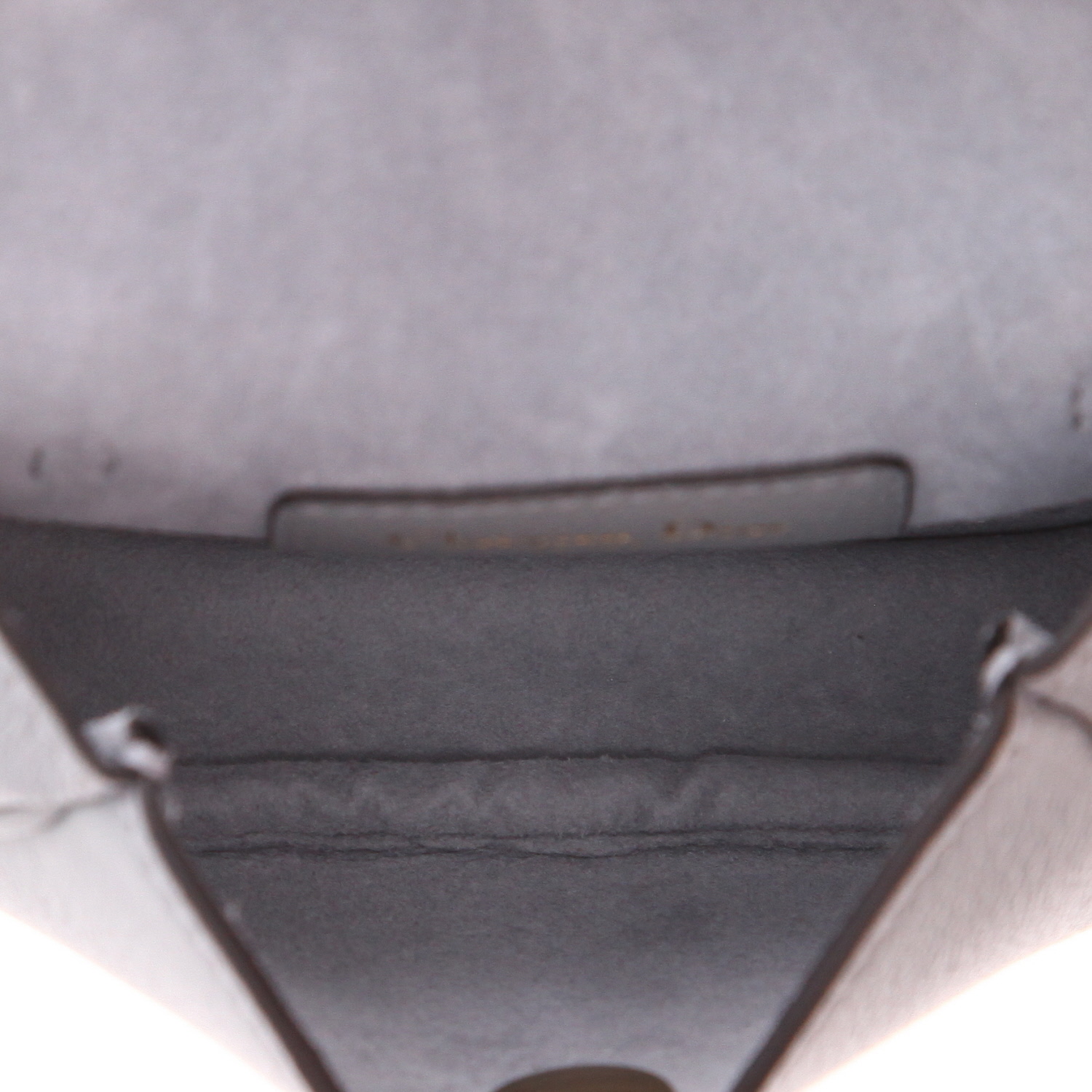 Bolso bandolera Dior  Saddle micro en cuero azul - Detail D3