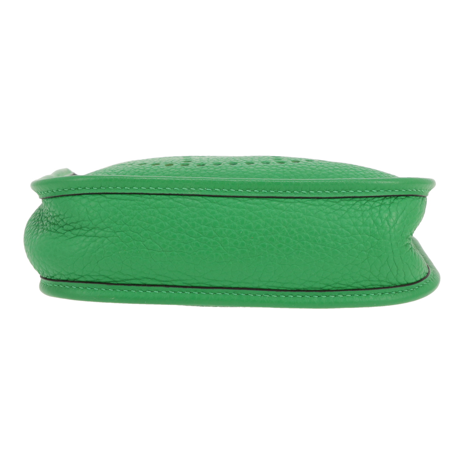 Bolso bandolera Hermès  Mini Evelyne en cuero taurillon clémence verde Bamboo - Detail D1