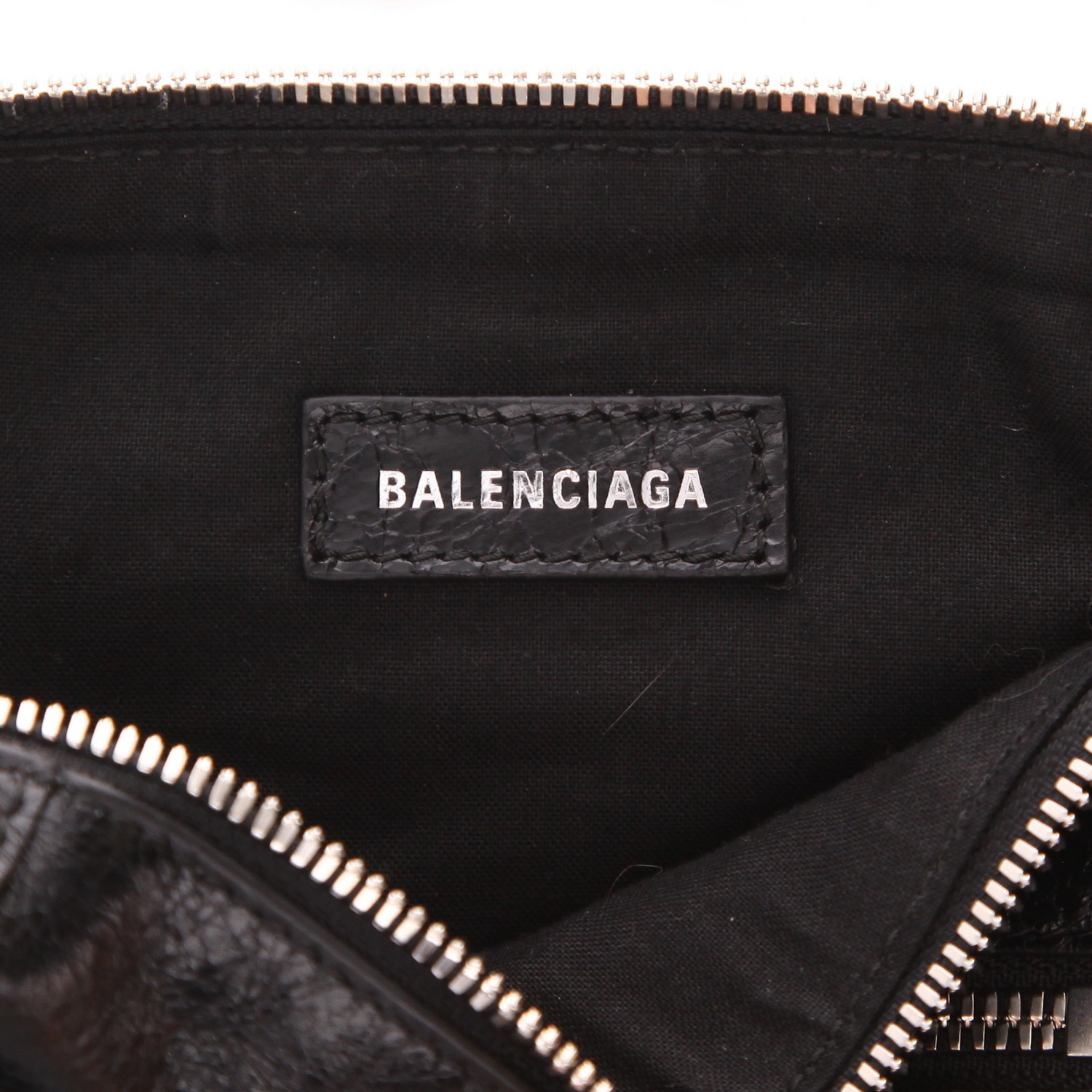 Sac bandoulière Balenciaga  Cagole en cuir vieilli noir - Detail D2