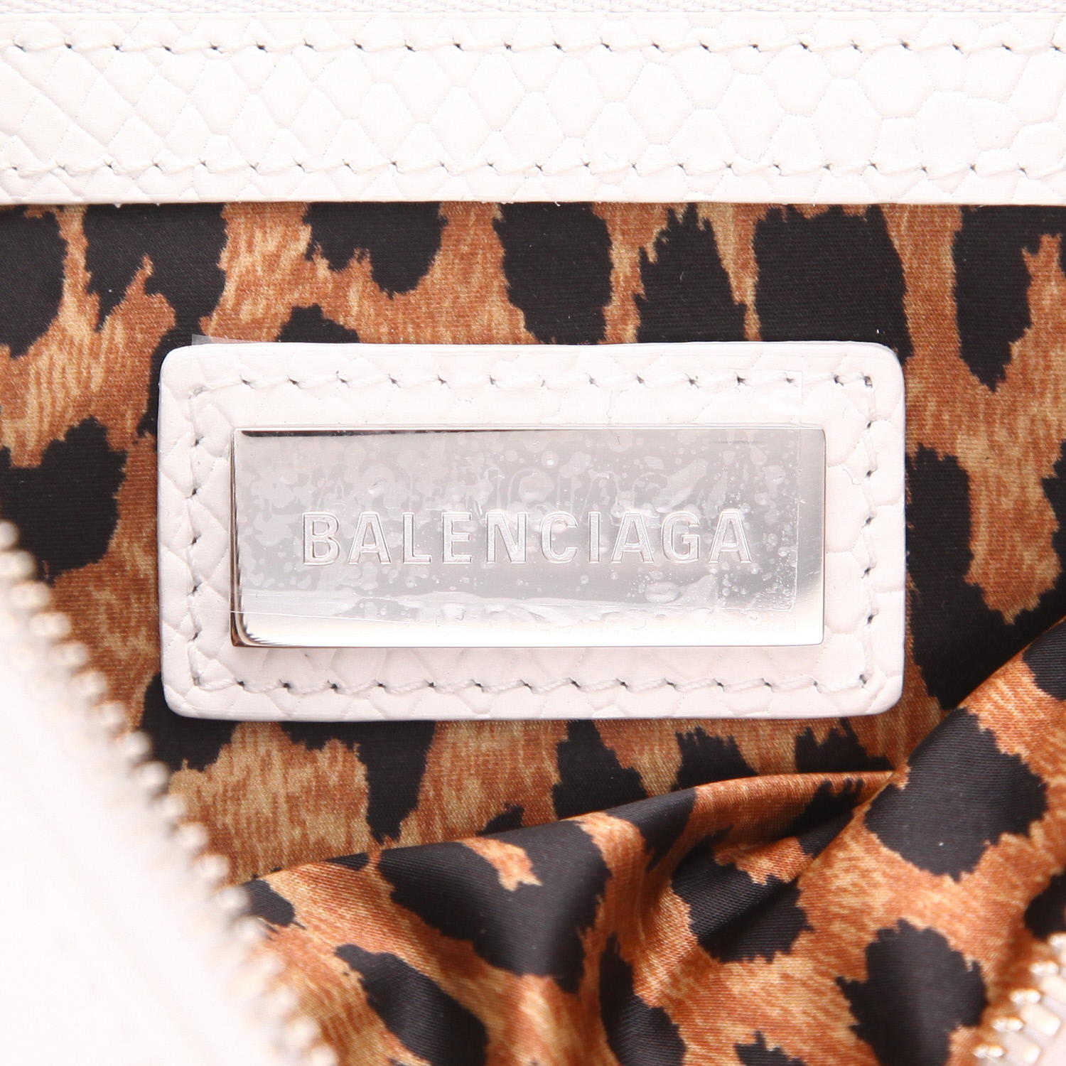 Bolso bandolera Balenciaga   en cuero blanco - Detail D2