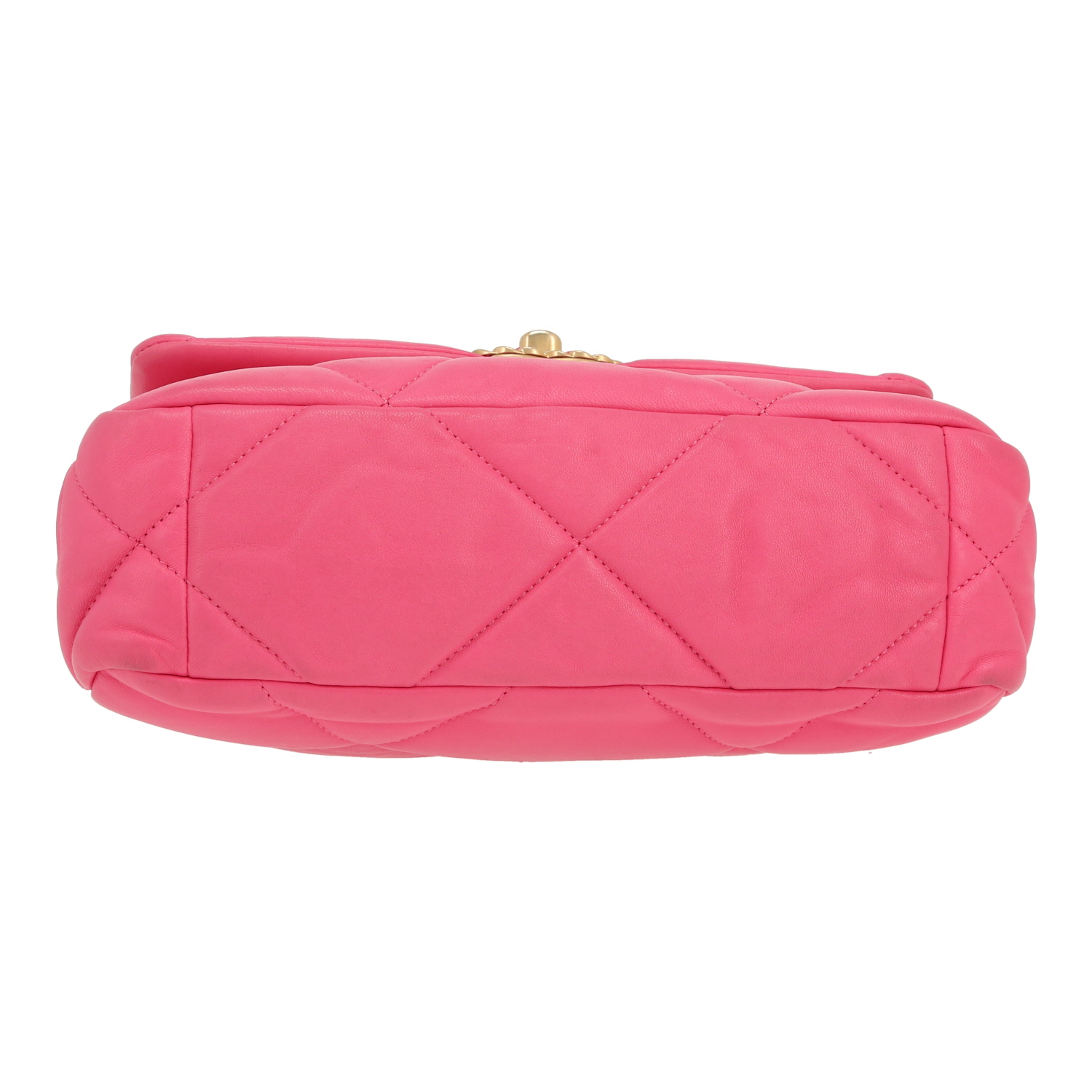 Sac bandoulière Chanel  19 en cuir matelassé rose - Detail D1