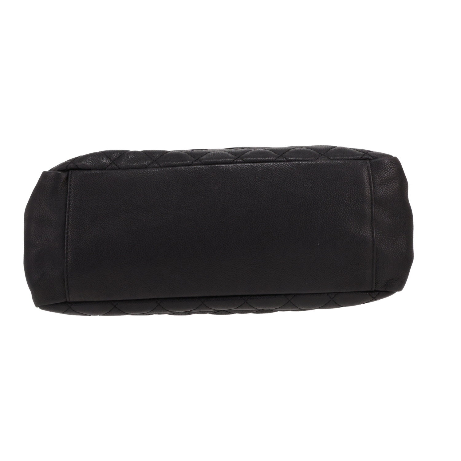 Bolso de mano Chanel  Shopping GST en cuero granulado acolchado negro - Detail D1