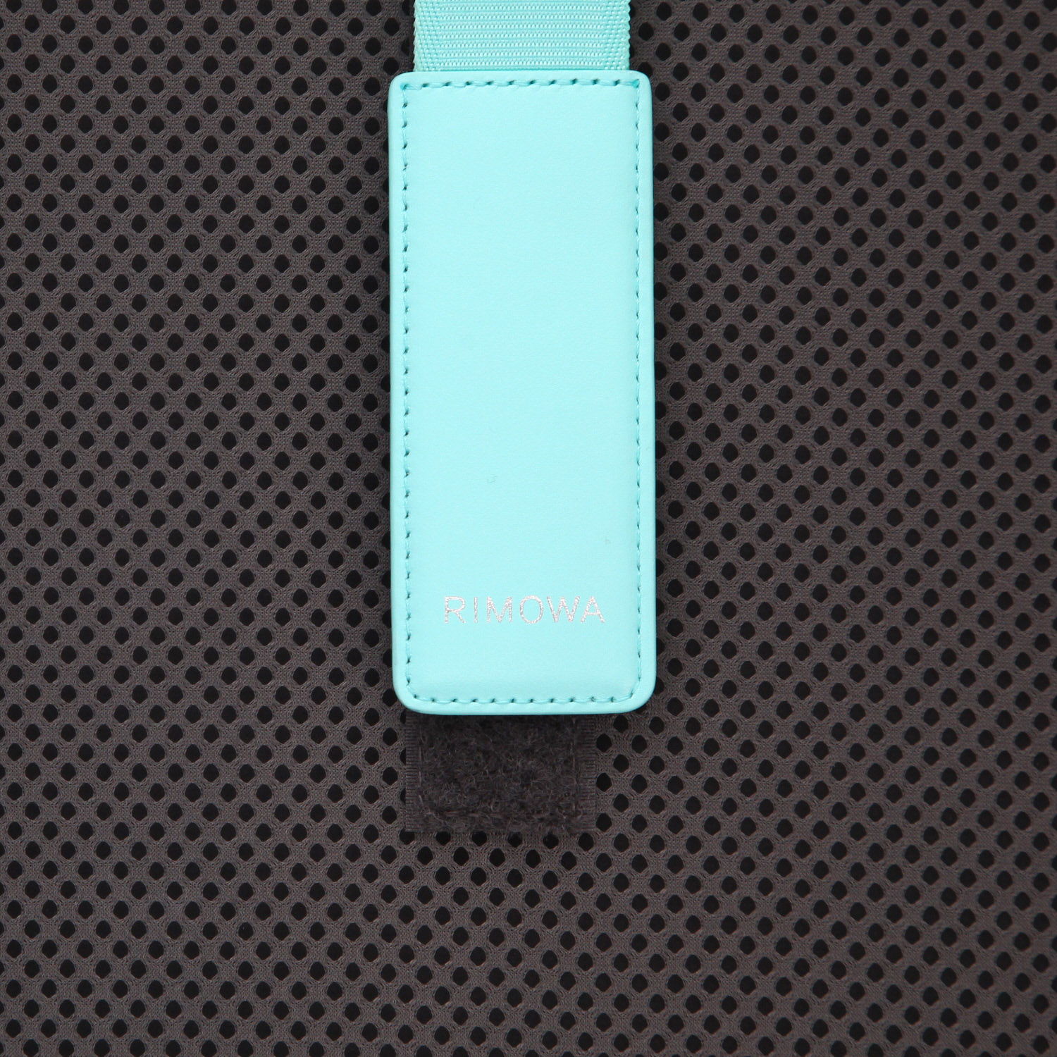 Maleta Rimowa  x Tiffany & Co. en aluminio - Detail D5