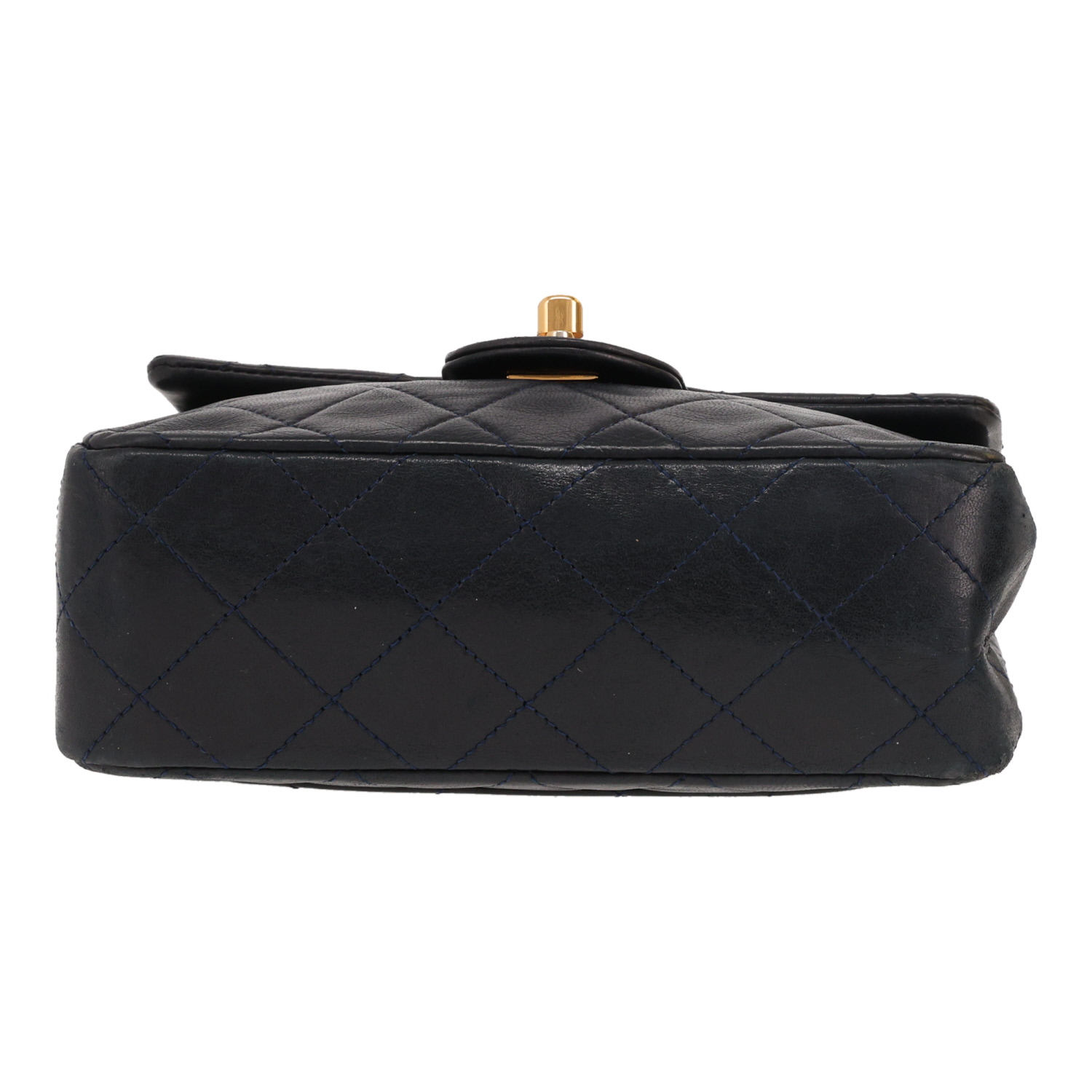 Bolso bandolera Chanel  Timeless Mini Carré en cuero acolchado azul marino - Detail D1