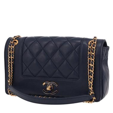 Chanel   handbag  in blue quilted leather