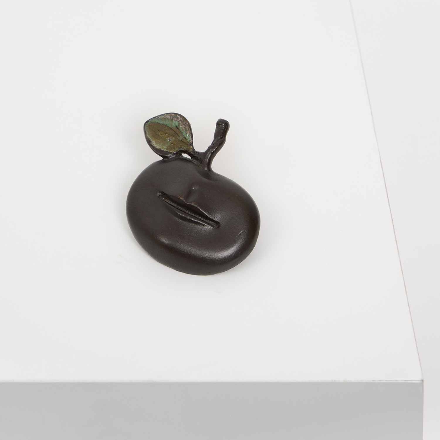 'Pomme-bouche' brooch - circa 1990 - Arthus-Bertrand edition - Detail D1