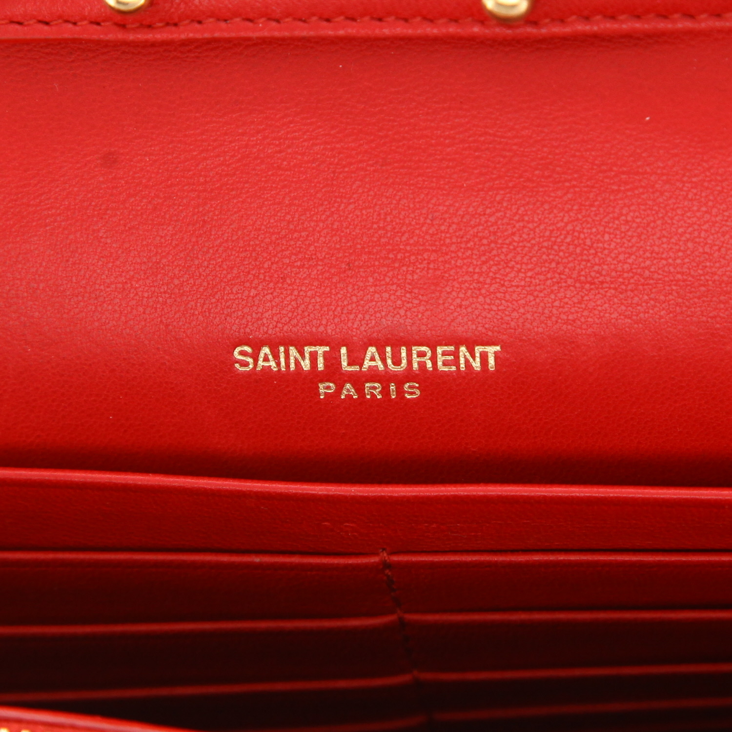 Sac bandoulière Saint Laurent  Sulpice en cuir matelassé chevrons rouge - Detail D2