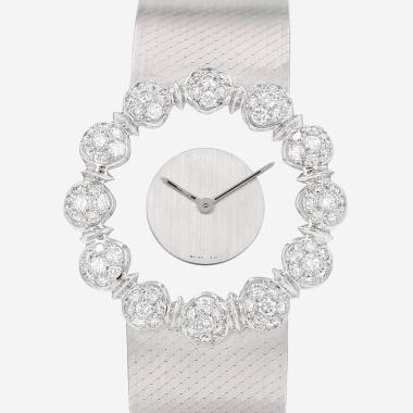 Jaeger-LeCoultre Vintage  in white gold Ref: Jaeger-LeCoultre - 7676  Circa 1970