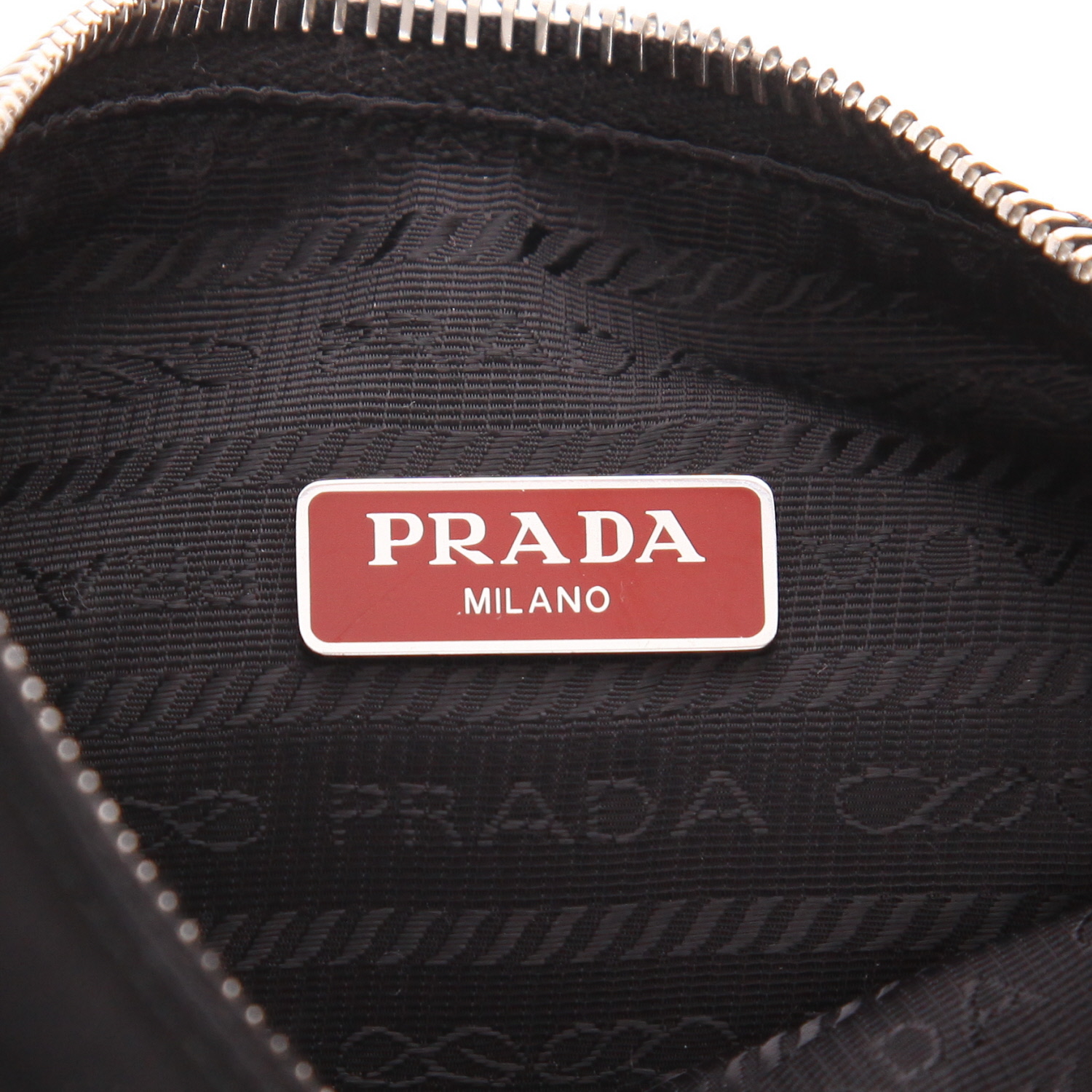 Bolso bandolera Prada  Re-Nylon en lona negra - Detail D2