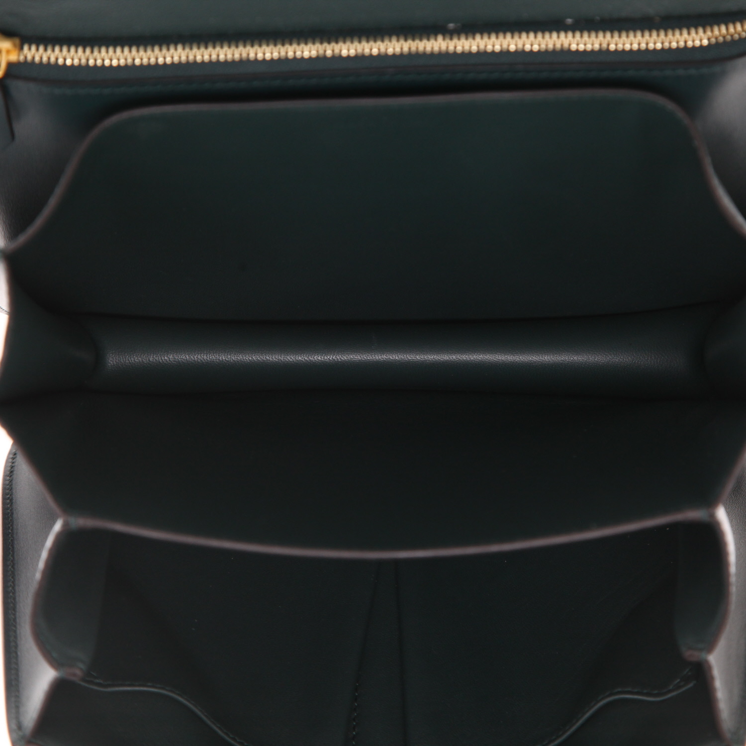 Celine  Classic Box medium model  shoulder bag  in green leather - Detail D3