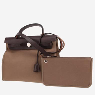 Sac porté épaule ou main Hermès  Herbag en toile taupe et cuir marron