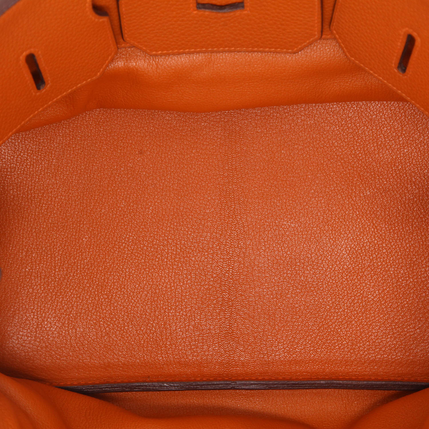 Sac porté épaule ou main Hermès  Birkin Shoulder en cuir taurillon clémence orange - Detail D3