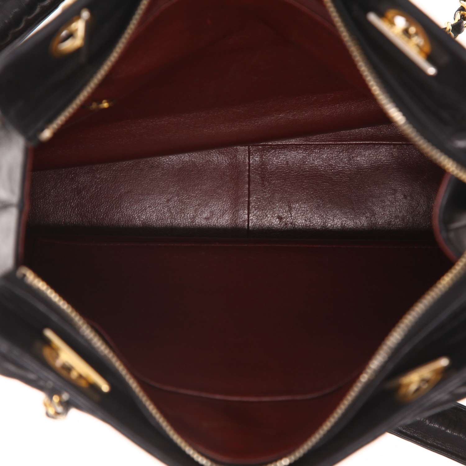 Chanel  Vintage handbag  in black quilted leather - Detail D3