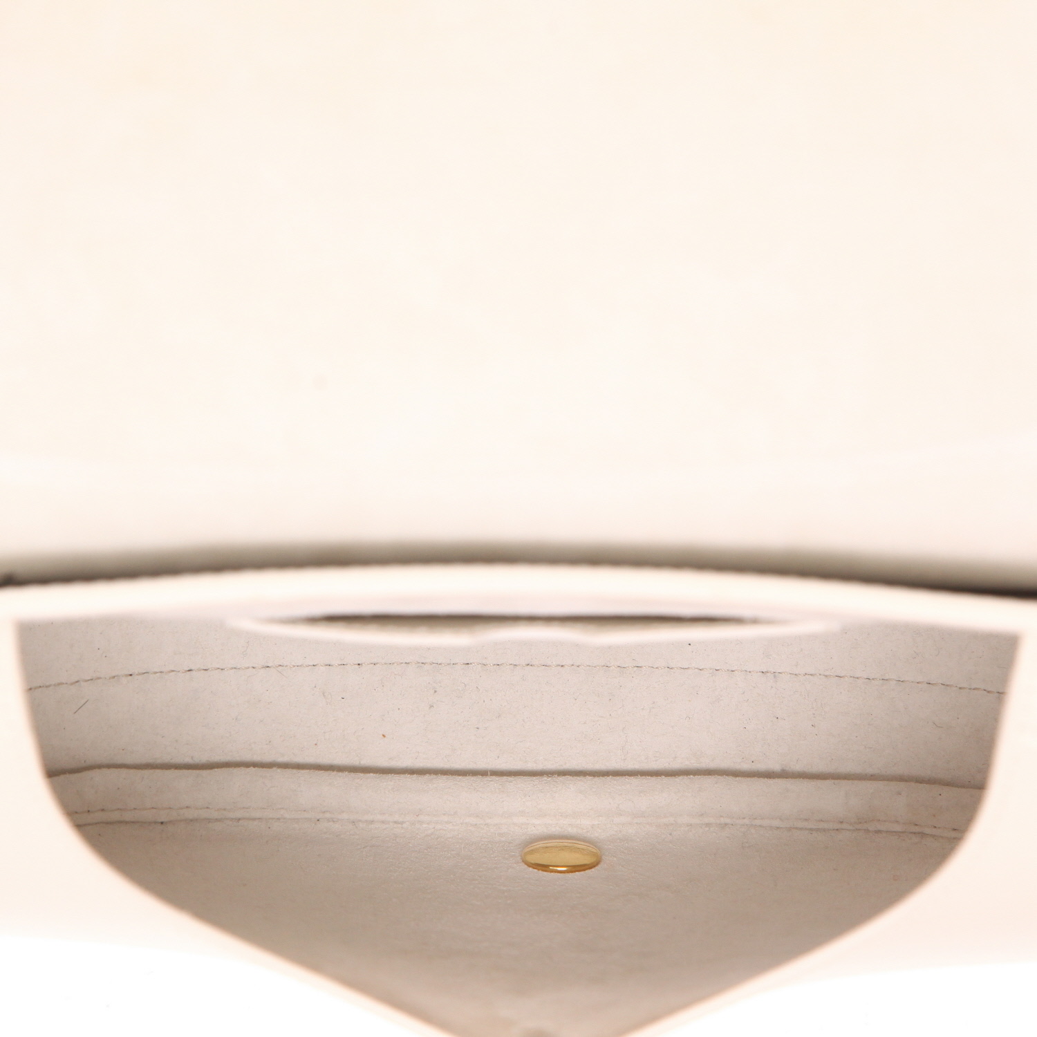 Bolso bandolera Dior  Bobby en cuero color crema - Detail D3