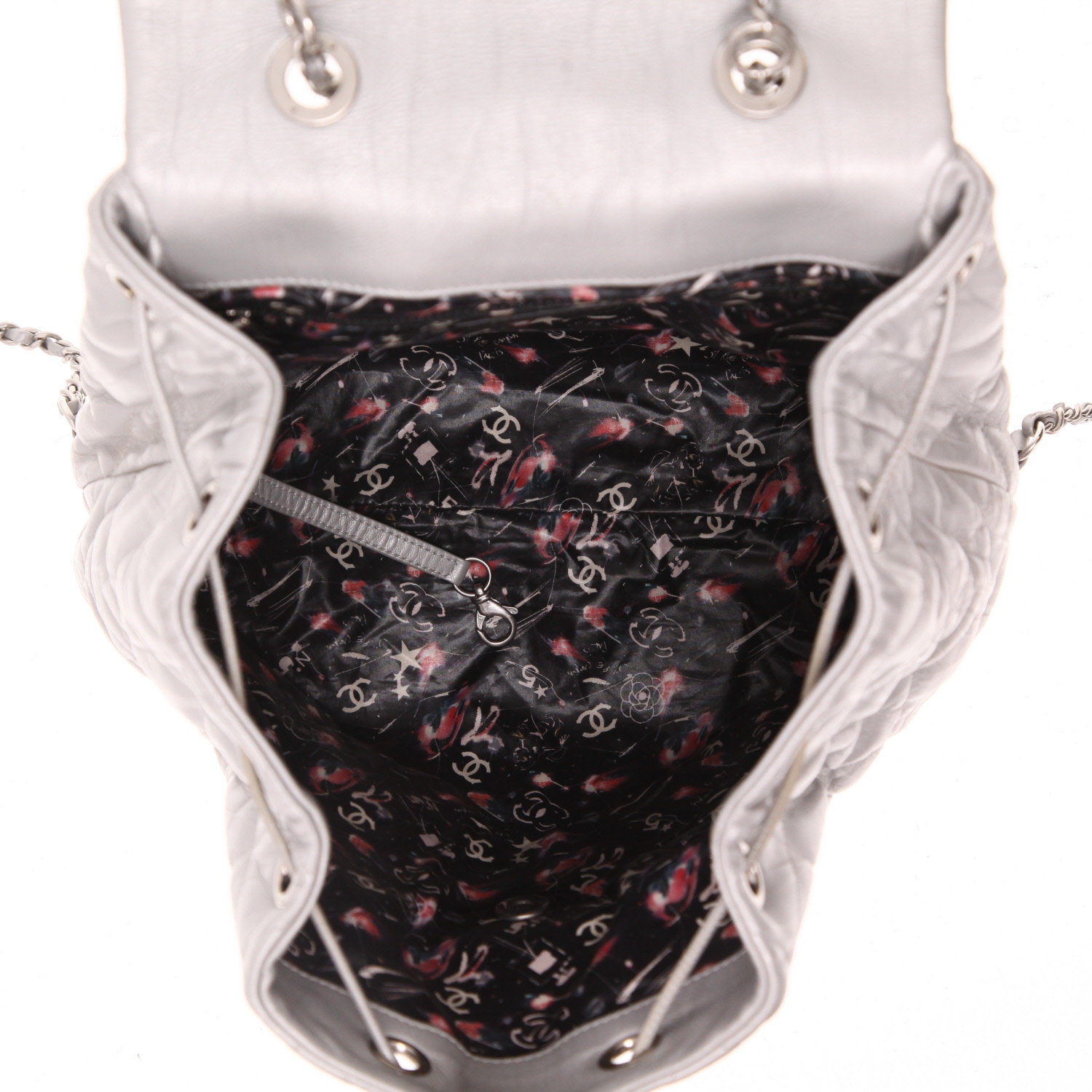 Mochila Chanel  Sac à dos en cuero acolchado gris - Detail D3