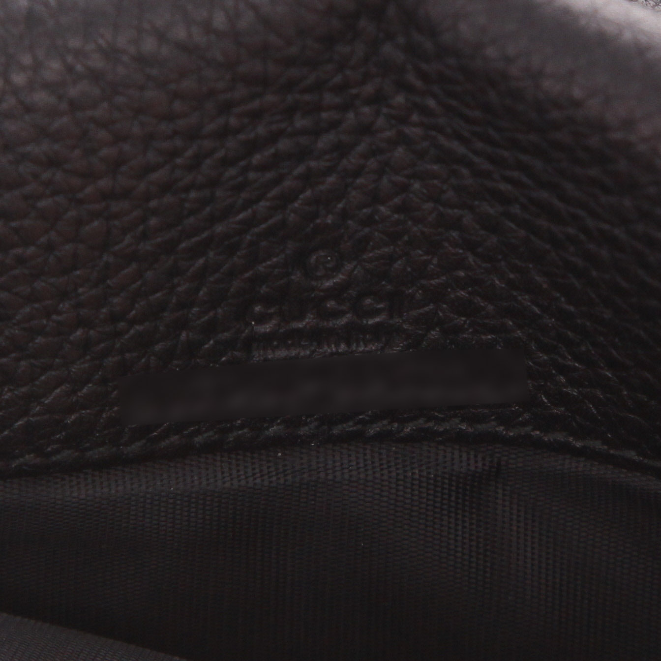 Borsa a tracolla Gucci  Soho in pelle martellata nera - Detail D2