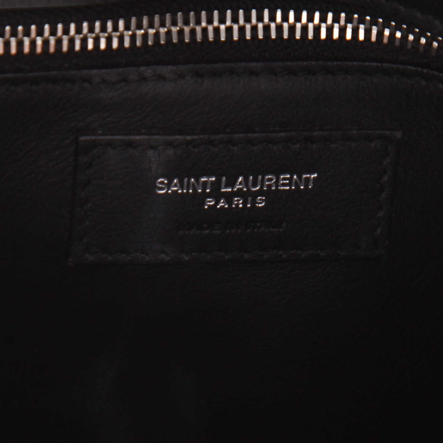 Borsa a tracolla Saint Laurent  Cassandre in pitone nero - Detail D2