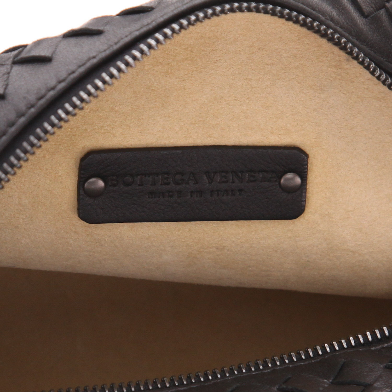 Sac à main Bottega Veneta   en cuir tressé noir - Detail D2