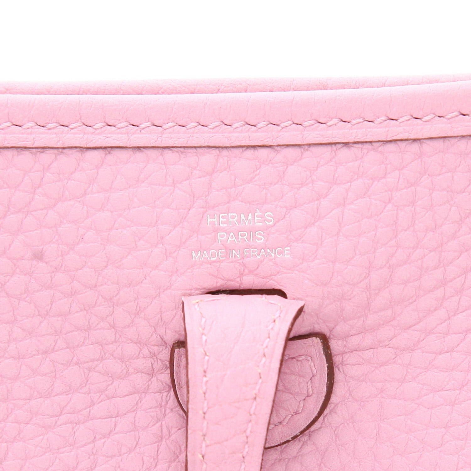 Sac bandoulière Hermès  Mini Evelyne en cuir taurillon clémence Mauve Sylvestre - Detail D2