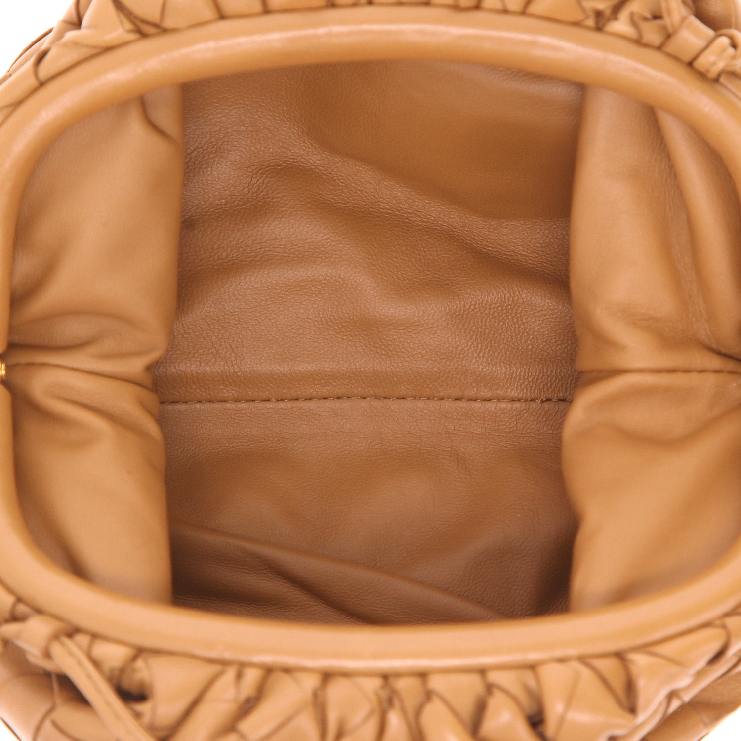 Borsa a tracolla Bottega Veneta  Pouch mini  in pelle intrecciata marrone - Detail D3