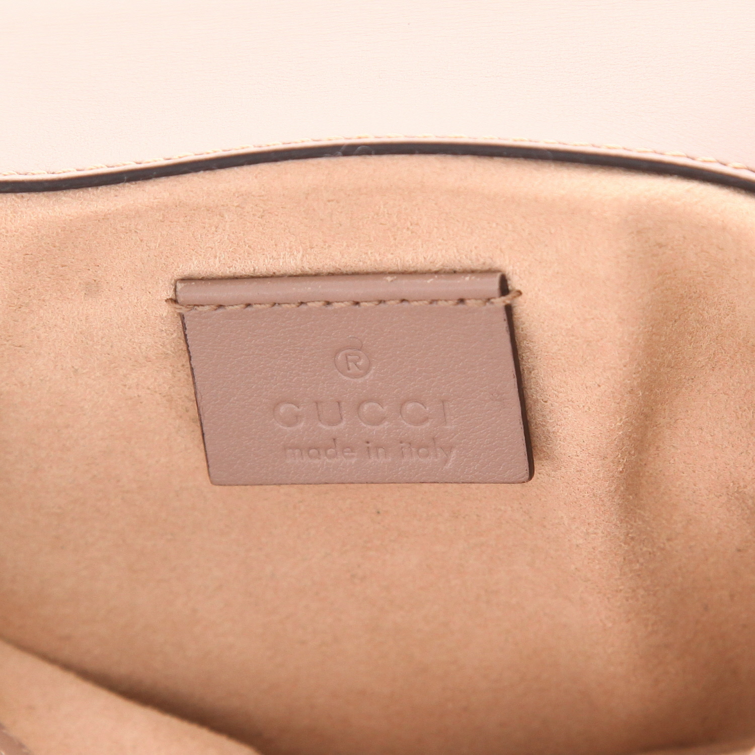 Sac bandoulière Gucci  GG Marmont en cuir matelassé taupe - Detail D2