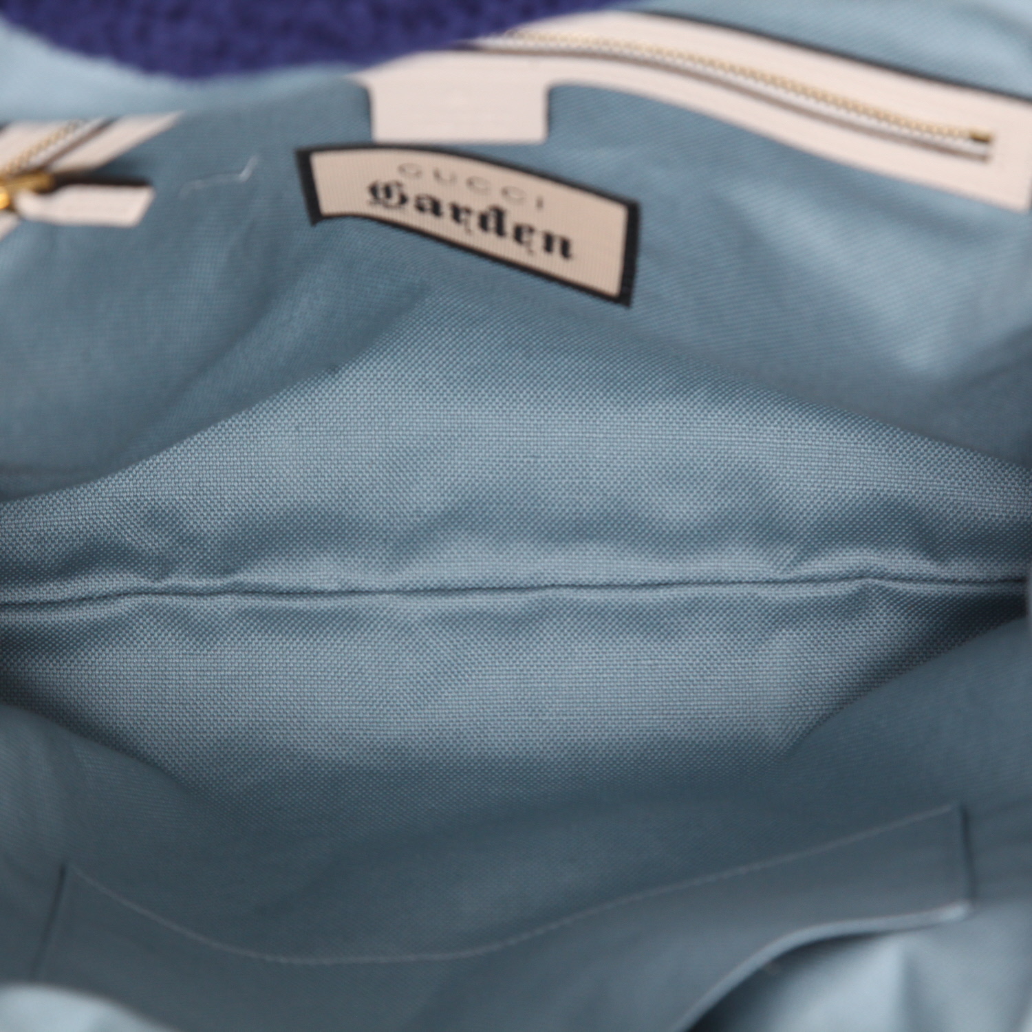 Sac à main Gucci  Bamboo en crochet bleu blanc et rouge et bambou - Detail D3