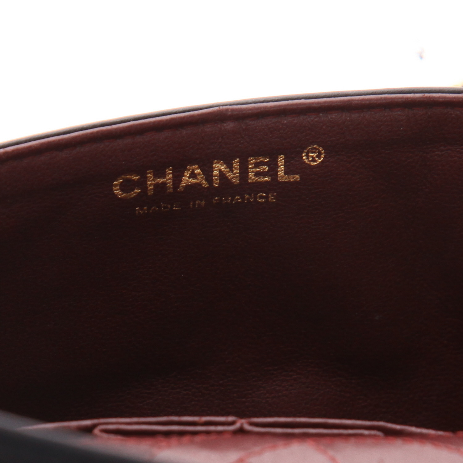 Bolso bandolera Chanel  2.55 modelo mediano  en cuero acolchado negro - Detail D2