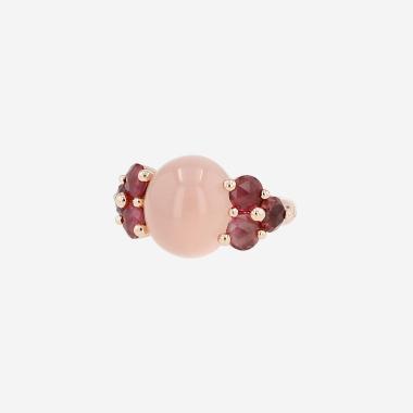 Bague Pomellato Luna en or rose, quartz rose et tourmalines rose