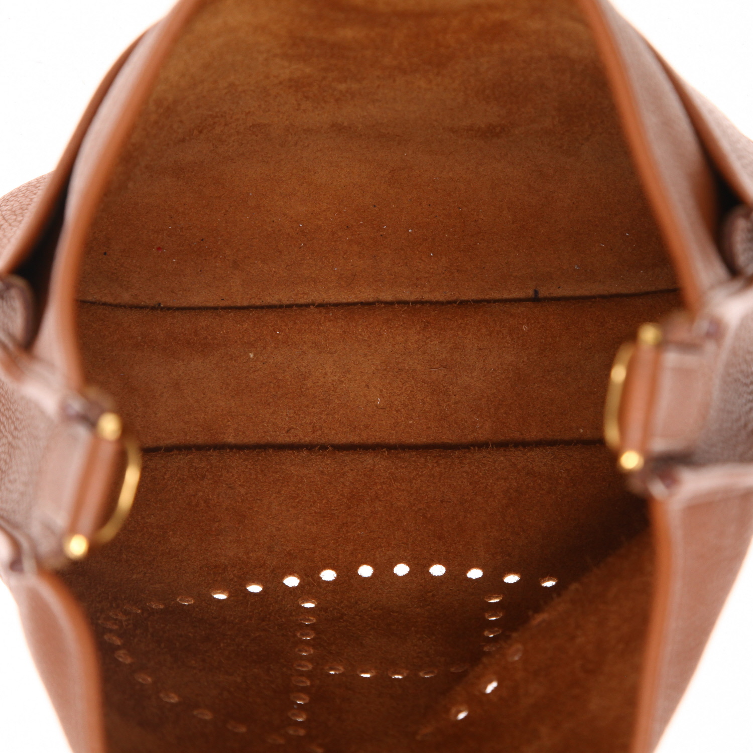 Sac bandoulière Hermès  Evelyne III en cuir togo gold - Detail D3