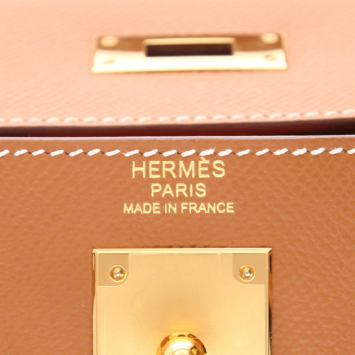 Hermès Kelly 32 cm handbag in gold Epsom leather - Detail D2