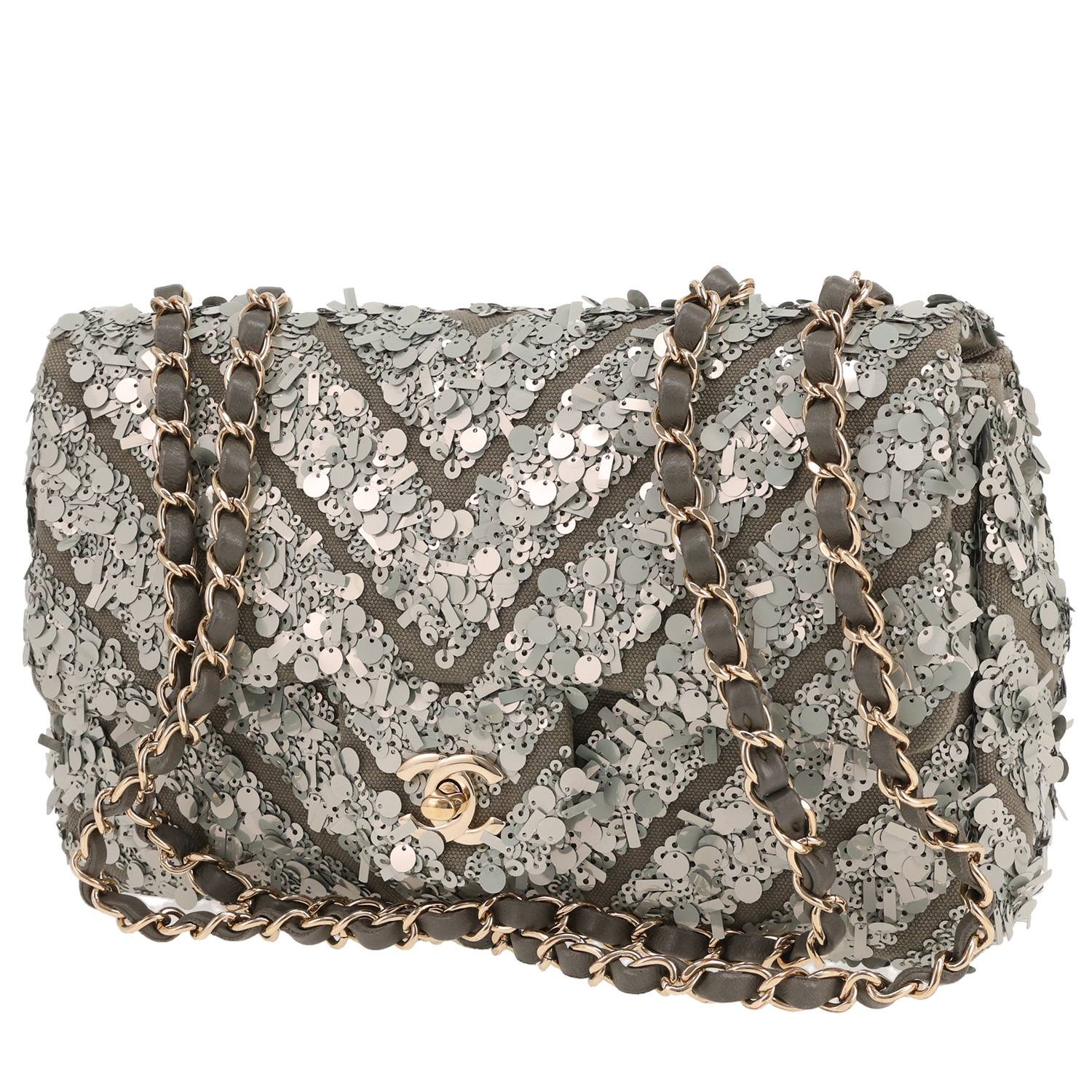 Sac Chanel Timeless toile grise sequin occasion 2018 Sac Chanel Timeless toile grise sequin occasion 2018