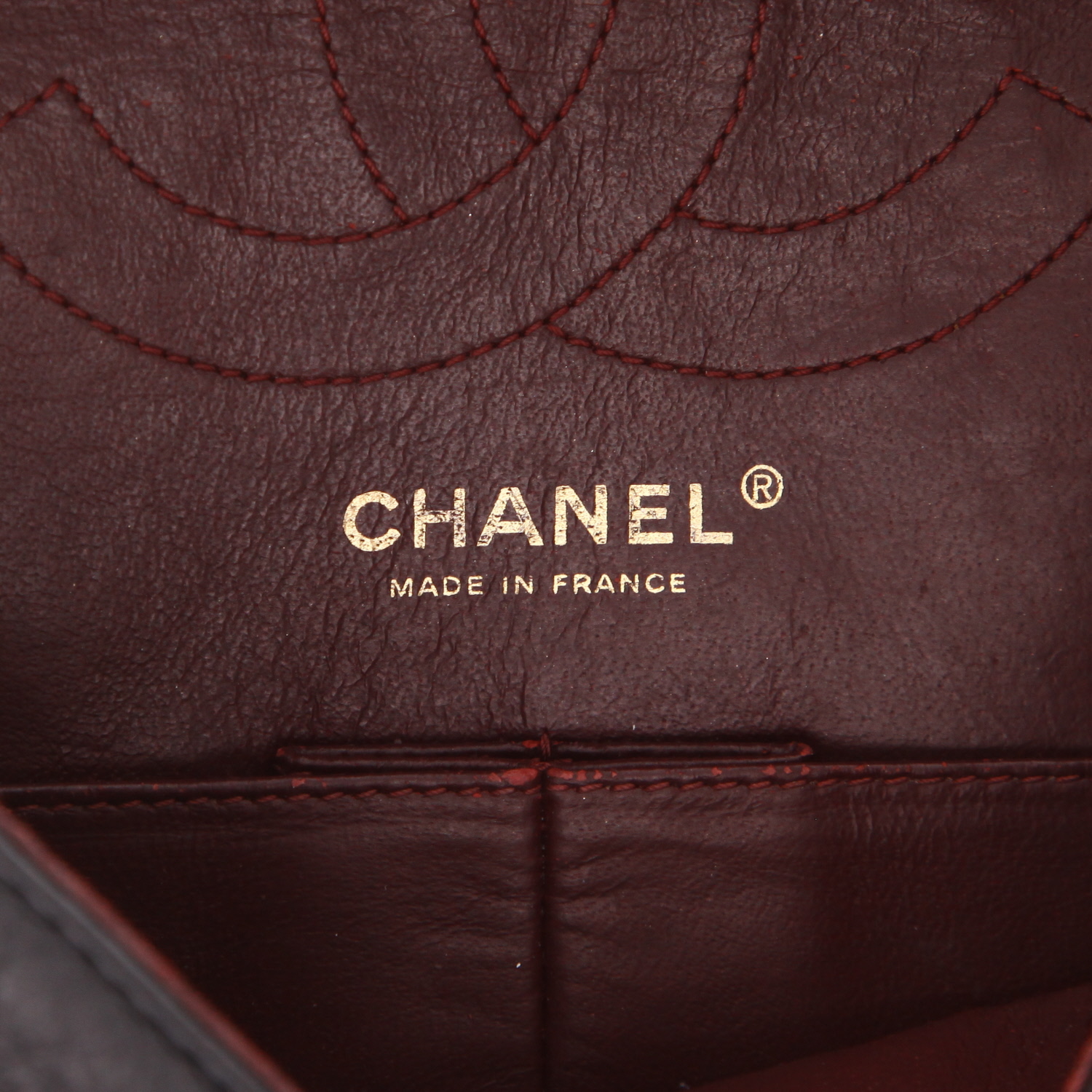 Sac bandoulière Chanel  2.55 moyen modèle  en cuir matelassé noir - Detail D2