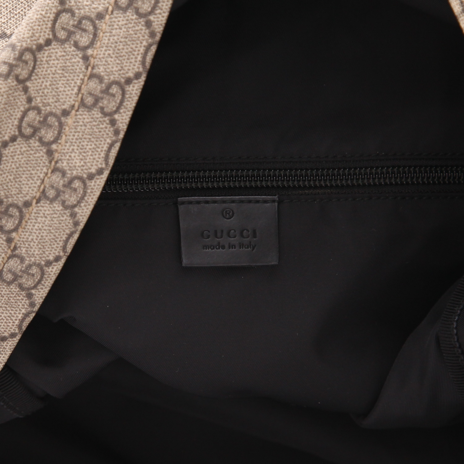 Gucci   backpack  in beige "sûpreme GG" canvas  and brown leather - Detail D2