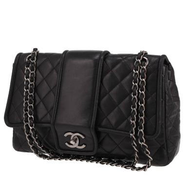 Sac bandoulière Chanel   en cuir matelassé noir