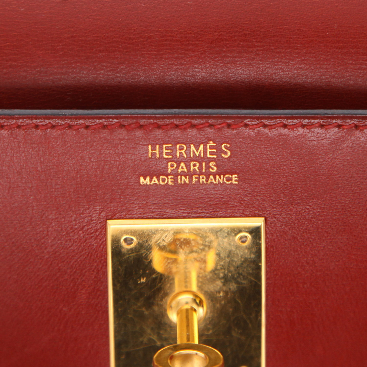 Bolso de mano Hermès  Kelly 32 cm en cuero box rojo Vif - Detail D2