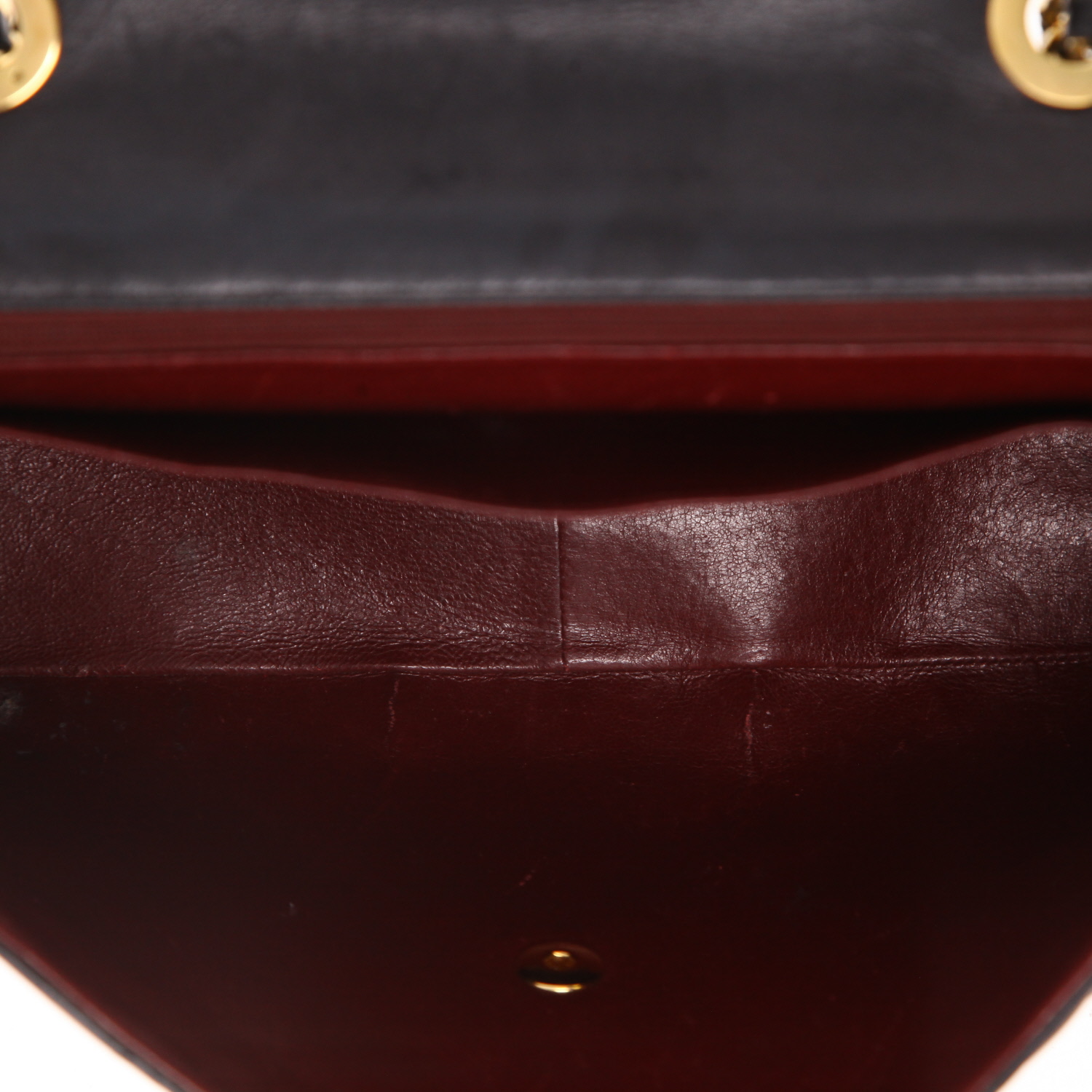 Chanel  Timeless Maxi Jumbo shoulder bag  in black quilted leather - Detail D3