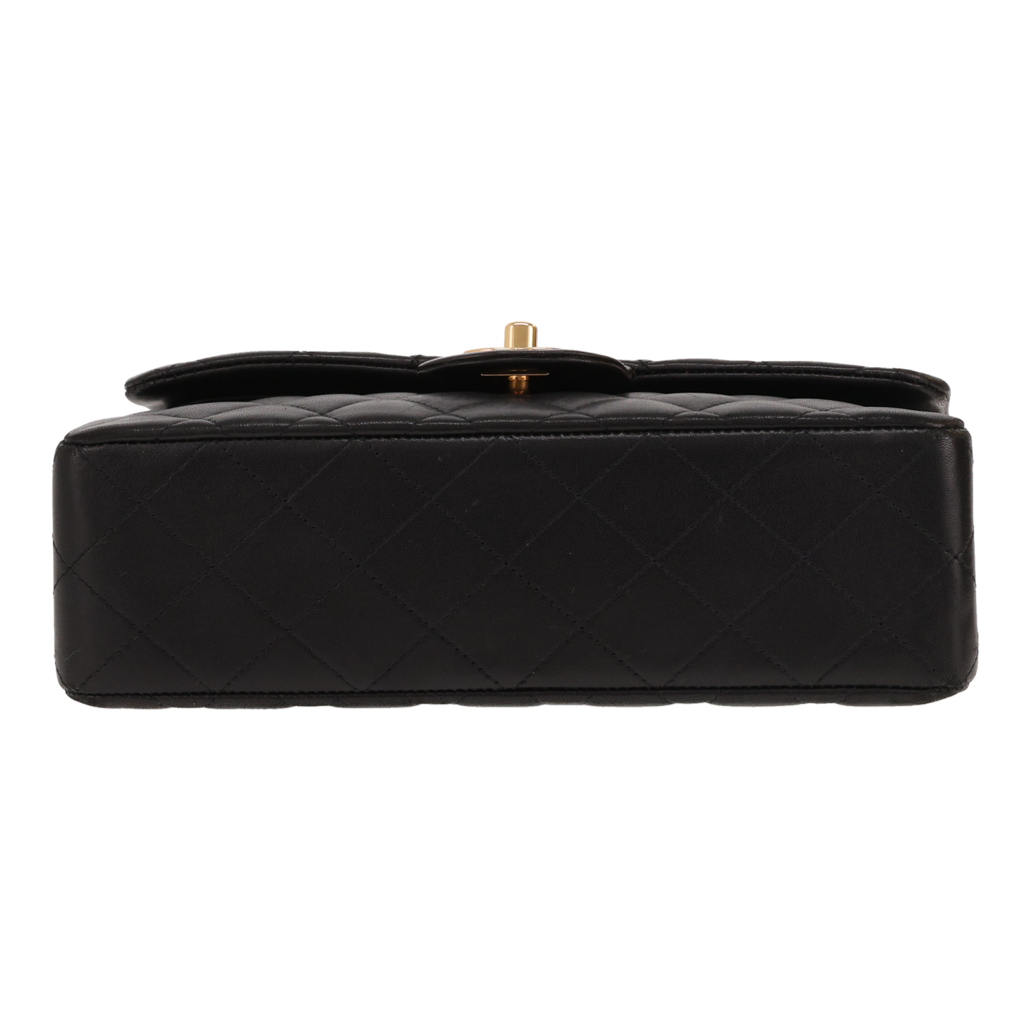 Sac à main Chanel  Timeless Petit en cuir matelassé noir - Detail D1