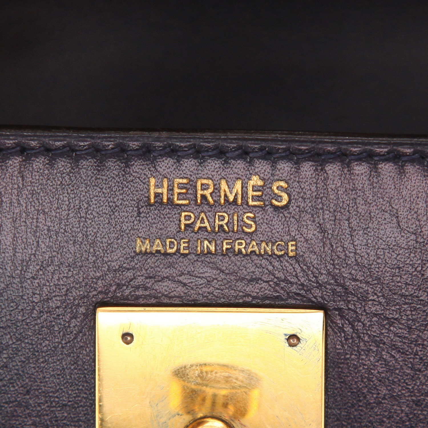Hermès Kelly 35 cm handbag in Bleu Marine box leather - Detail D2