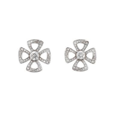 Pendientes Bulgari Fiorever de oro blanco y diamantes