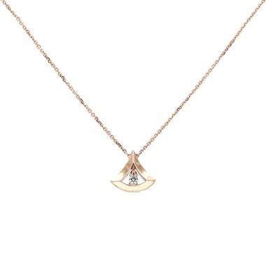 Bulgari Diva's Dream necklace in pink gold and diamond