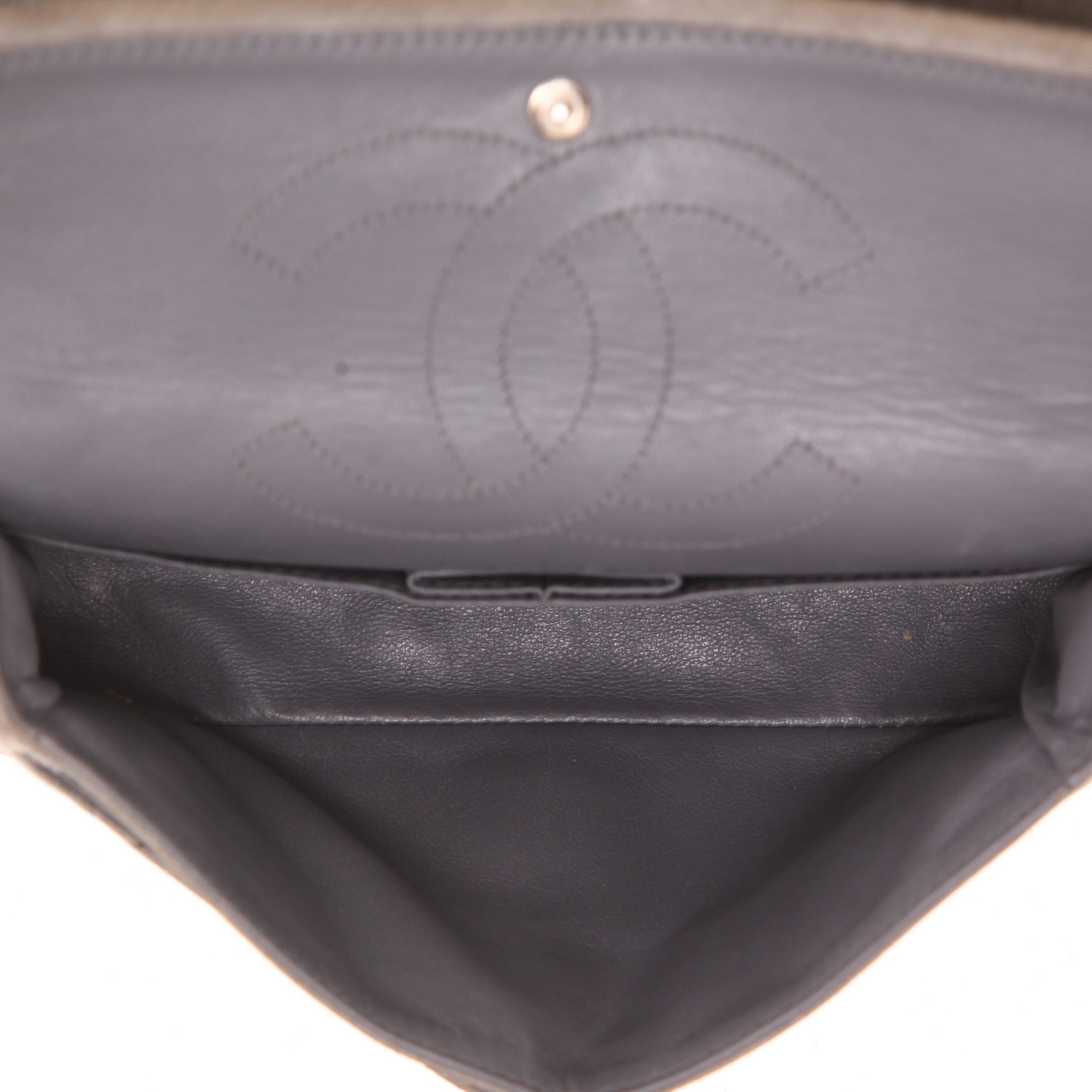 Bolso bandolera Chanel  2.55 modelo mediano  en cuero de ternero doblis gris - Detail D3