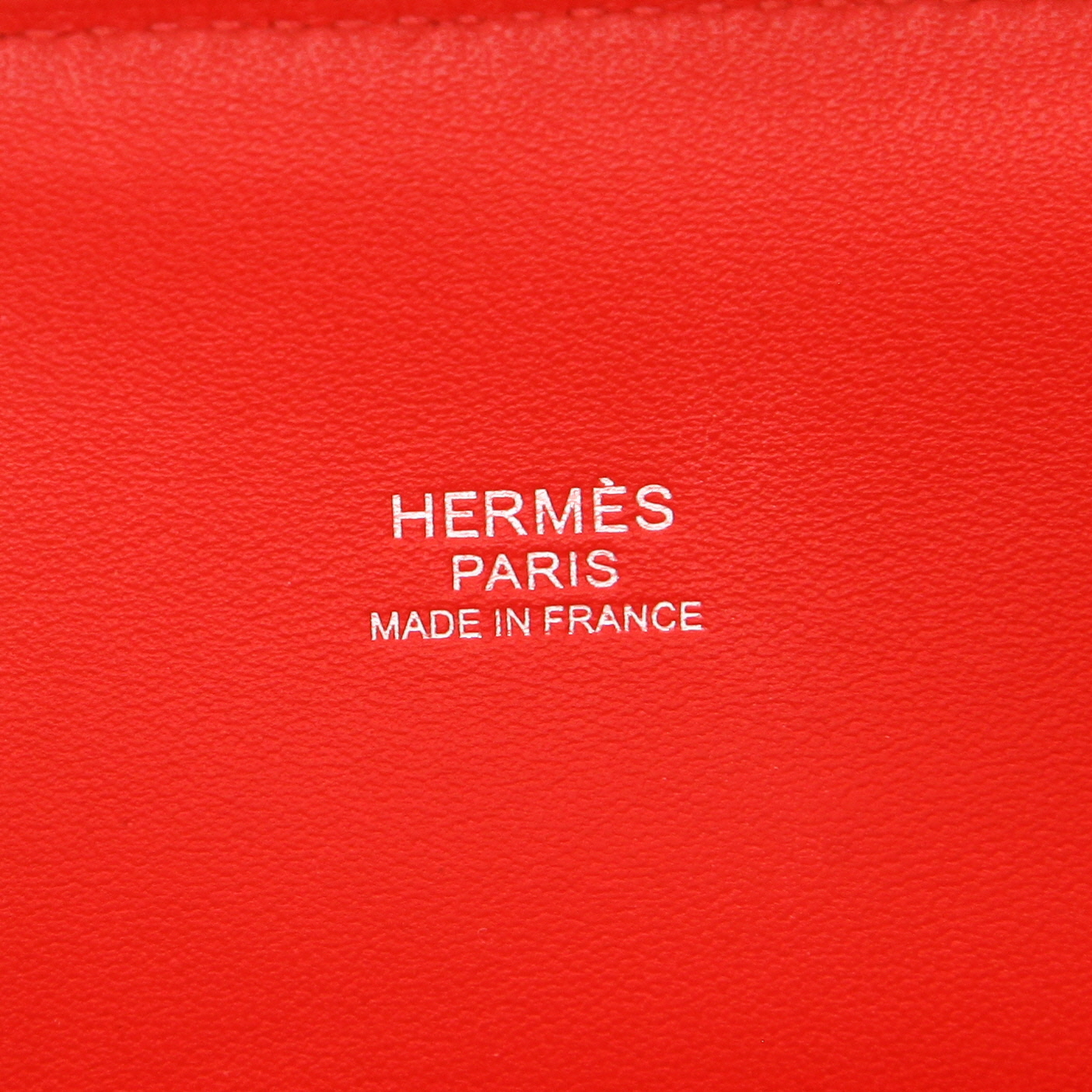 Hermès  Bolide 27 cm handbag  in red epsom leather - Detail D2